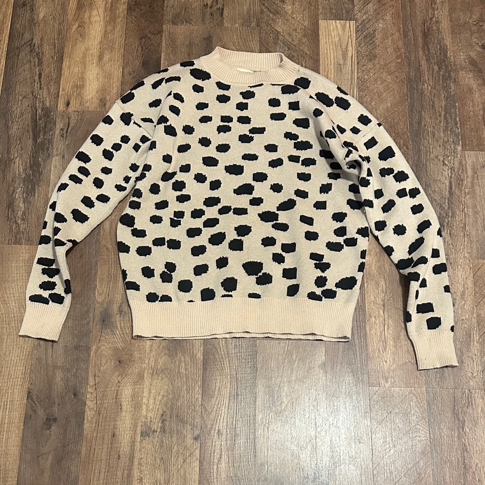 Women’s sweater